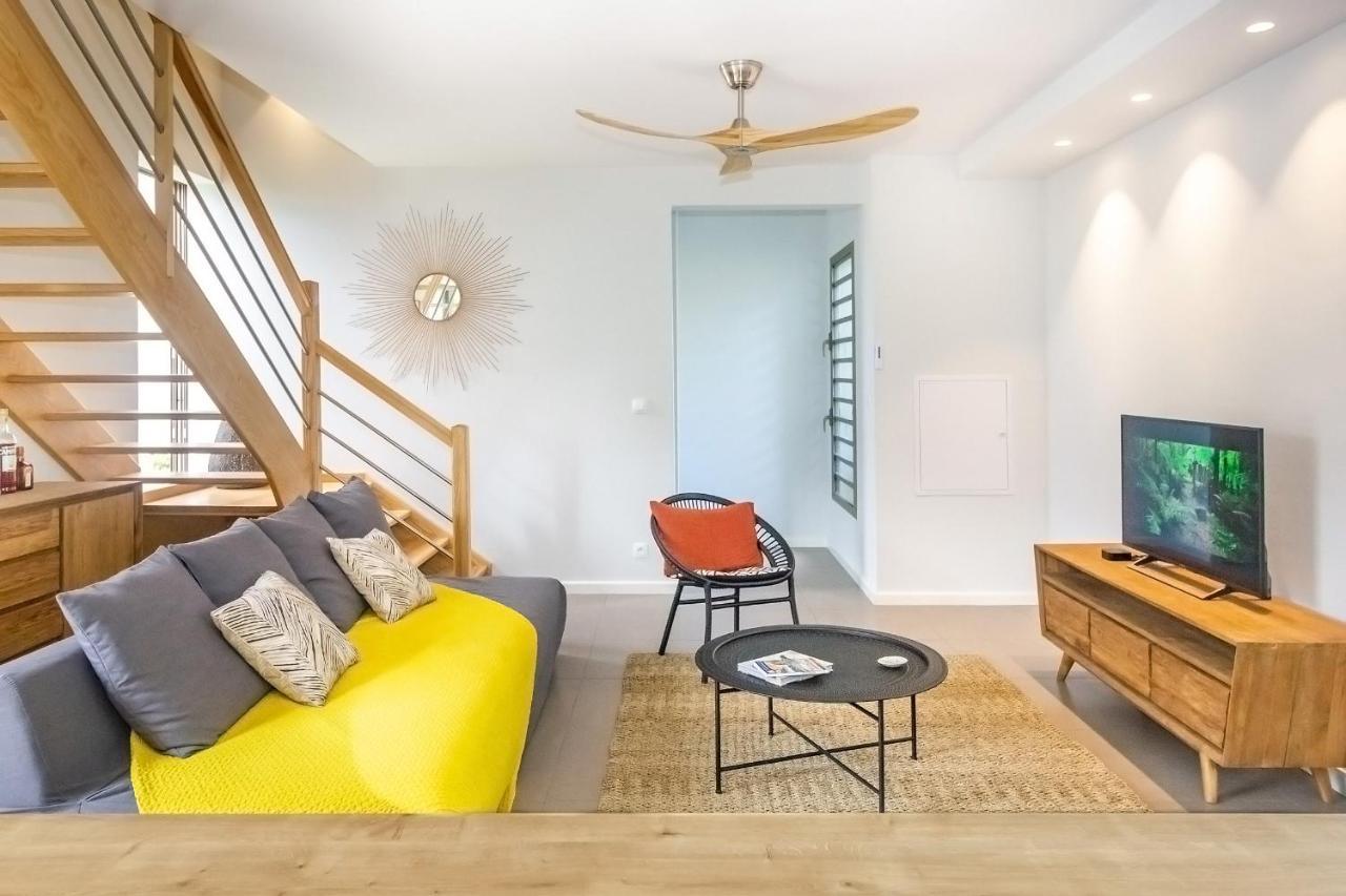 Escale Chic ! Villa De Charme Au Coeur Du Village Balneaire De Saint-Gilles Ngoại thất bức ảnh