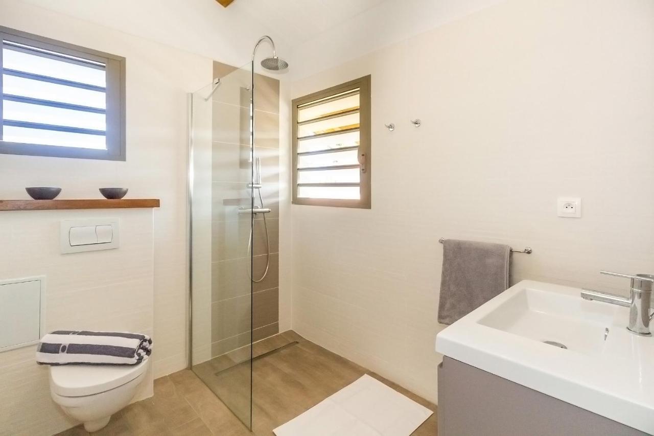 Escale Chic ! Villa De Charme Au Coeur Du Village Balneaire De Saint-Gilles Ngoại thất bức ảnh